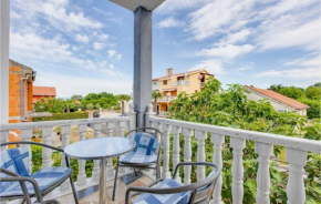Awesome Apartment In Marsici With Wifi